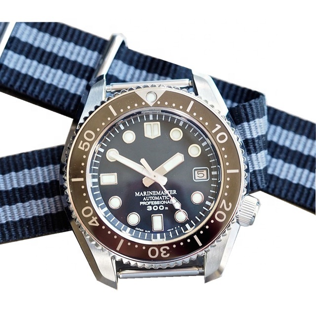 Men's Diving Watch,vintage Watch Top Branded Luxury for Man Sport Fashion Stainless Steel Charm DIVER Quartz Power Reserve