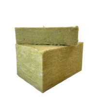 Laine minérale semi-rigide, laine de roche, isolation thermique pour applications extérieures en bois et en acier