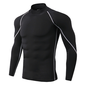 Chemise de sport Performance Compression Fit à manches longues Rash Guard respirante et anti-UV pour hommes pour l'entraînement et le fitness - Product Image 4