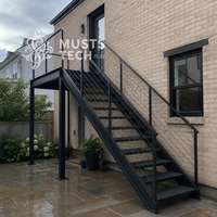 Escalier extérieur en acier de qualité supérieure pour résidences, avec support de conception par fabricant spécialisé