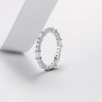 Bague Éternité en Argent S925 avec Moissanite, Sertie de Pierres sur Toute la Ligne, Anneau Fermé Minimaliste, Gemme Créée en Laboratoire Certifiée GRA pour Femme