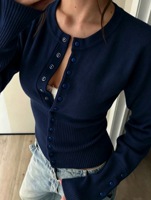 Damen Strickjacke mit Rundhalsausschnitt, Knopfleiste, Langen Ärmeln, Geripptem Taillenbund, Lässiger Herbst-Winter Großhandels-Pullover