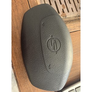 SsangYong Steering Wheel Horn Cover 6614603503AAA <b>Engineering</b> <b>Plastics</b> Single Color Fit For MB100 Huizhong Eastana - Product Image 1