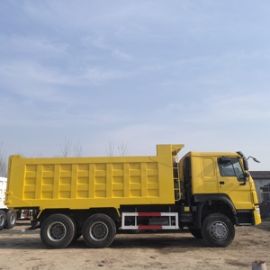 <span class=keywords><strong>Camion</strong></span> benne <span class=keywords><strong>lourd</strong></span> basculant neuf Sinotruk HOWO 6x4, modèle d'occasion chinois, 10 roues, 371 CV, <span class=keywords><strong>à</strong></span> <span class=keywords><strong>vendre</strong></span> - Product Image 4
