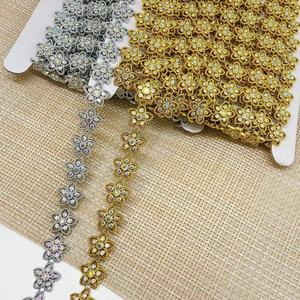 Chaîne de strass en plastique léger à cinq étoiles, plaquée or, pour costumes de scène, robes, sacs, chaussures – Durable - Product Image 6