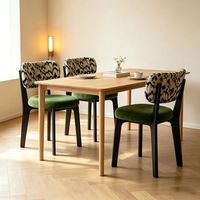 Chaise de salle à manger en bois massif, style luxe léger, nordique, haut de gamme, avec dossier rembourré en cuir PU anti-griffures, design pour la maison et la salle à manger