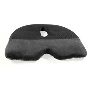 Coussin de siège de voiture respirant à motif nid d'abeille, coussin de chaise épais en forme de U pour utilisation au sol - Product Image 1