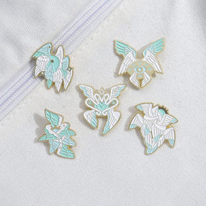 Celestial Eleganceエナメルピンエンジェルウィングスアートブローチラペルバッジ衣類 & ジュエリーオフセットシルクスクリーン & デジタル印刷用 - Product Image 1