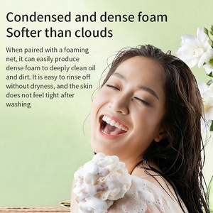 Hoogwaardige Kurkuma Zeep Handgemaakte Zeep Oranje Biologische Formule Groothandel Natuurlijke Verlichtende Hydraterende Veganistische Verhelderende Melkzeep - Product Image 4