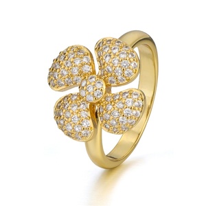 Anillos de Moda al por Mayor para Mujer, Latón, Cobre, Chapado en Oro de 18K, Circonita Cúbica Creada en Laboratorio, Gema de Estrella, Joyería Moderna para Uso Diario - Product Image 5