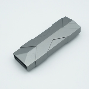 Carcasa/Estuche Personalizado OEM Según Diseños Sin Molde, Estación de Acoplamiento de Aleación de Aluminio con Disipación de Calor Opcional, Venta al por Mayor - Product Image 5