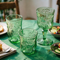 Veilige, zware glazen wijnglazen, handgemaakt, milieuvriendelijk, vaatwasserbestendig, 260ml, gekleurd roze, blauw, groen, paars, gegraveerd bloemenpatroon, vintage