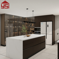 Fabricant professionnel d'armoires de cuisine encastrées en MDF style villa, avec garde-manger en verre pour la maison