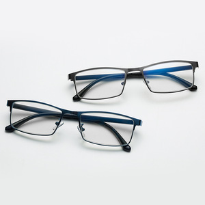 Gafas de lectura con montura de metal TR, lentes de resina anti luz azul, unisex, para personas mayores y de mediana edad - Product Image 4