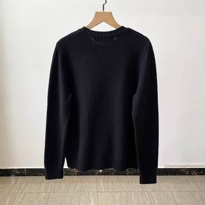 <span class=keywords><strong>Pull</strong></span> d'hiver décontracté à manches longues pour femmes en laine brodée avec un motif d'ours, haut tricoté de style coréen avec décorations perlées - Product Image 2