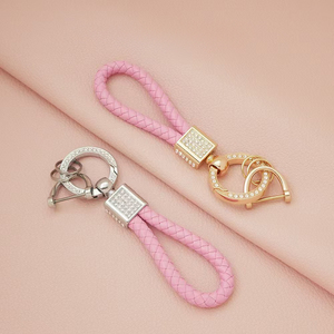 Rhinestone Studded <b>Car</b> Keychain Handwoven Rope, Korean Light Luxury Sparkling <b>Key</b> <b>Ring</b> Gift Elegant, for BMW Toyota Honda - Product Image 4