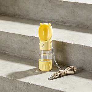 Di lusso in plastica pappagallo da viaggio bottiglia d'acqua di grande capacità uccello all'aperto portatile tazza per bere - Product Image 1