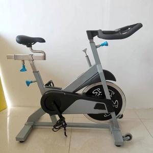 शीर्ष गुणवत्ता फिटनेस साइकिल इनडोर साइकिलिंग ट्रेनर बाइक घर का उपयोग जिम उपकरण व्यायाम बाइक - Product Image 6