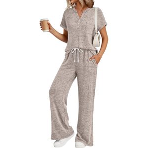 Ensemble de détente 2 pièces FOXA pour femme – Haut tricoté à manches courtes et col en V, tenue décontractée d'été, pyjama respirant - Product Image 1