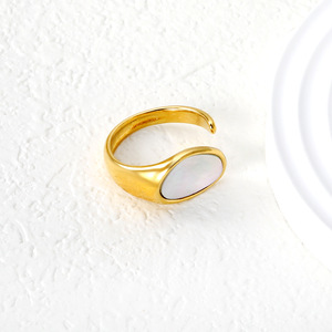 แหวนรูปทรงเรขาคณิตไม่สมมาตร ชุบทอง 18k สแตนเลสสตีล สำหรับทุกเพศ เครื่องประดับแฟชั่น ของขวัญ แหวนนิ้วชี้ - Product Image 2