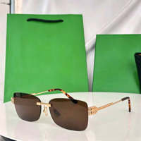 Lunettes de soleil carrées à monture intégrale, dégradées, unisexes, de luxe, en métal doré, en nylon léger, haute protection UV, pour usage extérieur