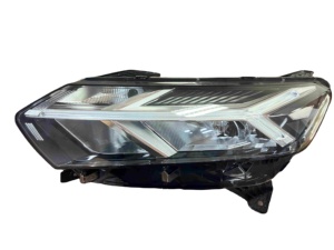 PROMOTION EXCEPTIONNELLE : Phare avant pour <span class=keywords><strong>DACIA</strong></span> SANDERO/LOGAN <span class=keywords><strong>2022</strong></span>- (Références : 260605914R, 260605940R) - Product Image 1