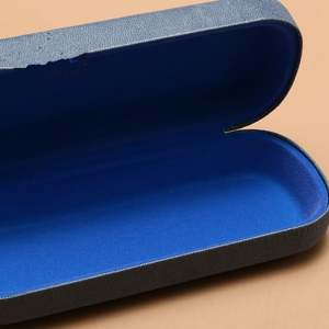 Étui à lunettes carré rigide anti-pression avec logo personnalisé, motif Smiley porte-bonheur, élégant et simple, vente en gros - Product Image 5