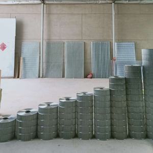 Maille métallique soudée galvanisée à chaud de marque, adaptée à la production personnalisée de cages à hamsters, de cages à perroquets et à la protection des vergers. - Product Image 6