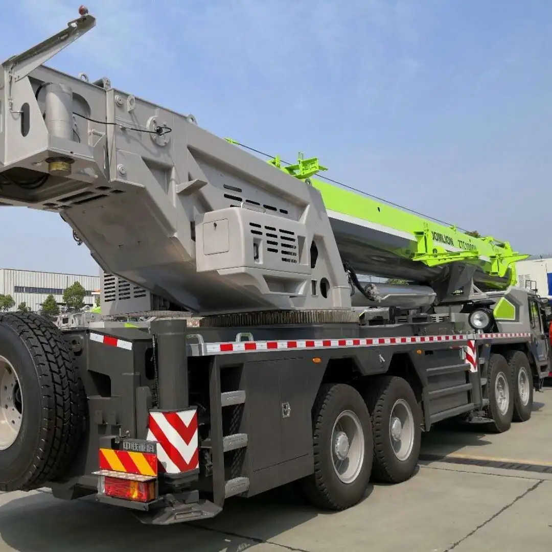 100 Ton Lifting Machines Unic Vrachtwagen Gemonteerde Kraan Prijs Voor Verkoop Zoomlion ZTC1000V653