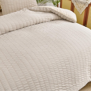 Juego de cama de Seersucker beige King Size Puckering Seersucker Poliéster suave 2 fundas de almohada y funda nórdica con cierre de cremallera - Product Image 3