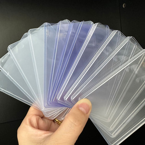 Porte-cartes PVC personnalisés 35PT, protège-cartes 3x4 en plastique <span class=keywords><strong>ultra</strong></span> transparent <span class=keywords><strong>Pro</strong></span> Toploader pour cartes de sport et de collection - Product Image 1