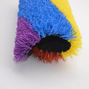 Colorido 20mm 30mm Césped sintético Hierba de <span class=keywords><strong>color</strong></span> <span class=keywords><strong>artificial</strong></span> para jardín - Product Image 2