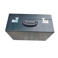 Grande valise de présentation portable pour lunettes de soleil et montures optiques, avec compartiments sécurisés par mot de passe, pour exposition