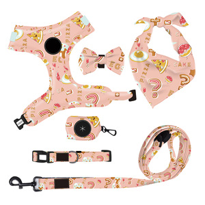 Set di 6 Pettorine Trendy e Confortevoli in Nylon Morbido con Chiusura a Bottone per Gatti e Cani - Product Image 6