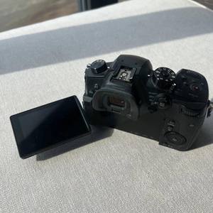 Cámara DSLR sin Espejo HFT Professional LUMIX <span class=keywords><strong>GH5</strong></span>, Solo Cuerpo, Venta al Por Mayor - Product Image 3