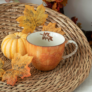 JOYYE Céramique <span class=keywords><strong>sous</strong></span> émaillée peinte à la <span class=keywords><strong>main</strong></span> Brushing Glaze Thème d'automne Tasses à thé en céramique Tasses à café - Product Image 1