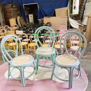 Chaise pour enfant en rotin écologique pour les tout-petits-Sièges durables, élégants et confortables pour les salles de jeux et les pépinières - Product Image 2