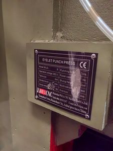 Máquina Perforadora de <span class=keywords><strong>Ojales</strong></span> <span class=keywords><strong>para</strong></span> Motor y Bomba <span class=keywords><strong>para</strong></span> Línea de Producción de Cintas <span class=keywords><strong>para</strong></span> <span class=keywords><strong>Cortinas</strong></span>, Zapatos y Ropa - Product Image 4