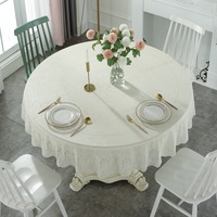 Nappe de table en PVC de 72 pouces, dentelle florale jacquard, revêtement doré, imperméable, jetable, couleurs personnalisables, utilisation pour les banquets