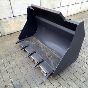Chargeur frontal robuste pour tracteur, pour la manutention de matériaux agricoles et les opérations agricoles - Product Image 4