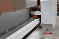 Machine de fraisage CNC 1530 avec moteur pas à pas de 5,5 kW, broche simple, 3 axes, table multifonctionnelle en aluminium