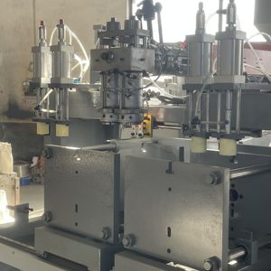 15 एल प्लास्टिक की बोतल उड़ाने मशीन 6l <span class=keywords><strong>2</strong></span> बोतल उड़ाने वाली मशीन तेल की बोतल एनर्गिविंग बोतल वाली मशीन - Product Image 5