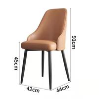 Chaise de salle à manger moderne en métal italien avec revêtement en cuir, dossier de luxe léger, pieds en fer, usage domestique, garantie 1 an Yuke