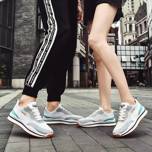 Zapatillas De correr al aire libre para hombre y mujer a la moda, Zapatillas planas para parejas, zapatillas De aire cómodas para hombre y mujer, Zapatillas antideslizantes para Mujer - Product Image 1
