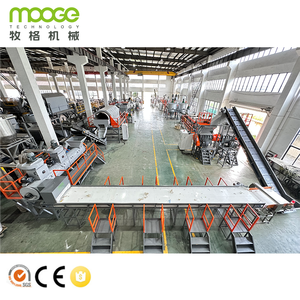 Machine efficace de lavage et de recyclage de bouteilles PET pour une production à grande échelle - Product Image 2