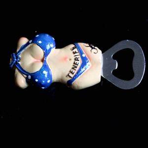 עיצוב מותאם אישית סיטונאי טנריף מזכרות תיירות שרף ביקיני אישה בירה מקרר מגנט פותחן בקבוקים - Product Image 5