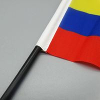 Drapeaux de bureau du Venezuela personnalisables, mini-drapeaux nationaux décoratifs avec base en plastique et impression numérique pour les négociations