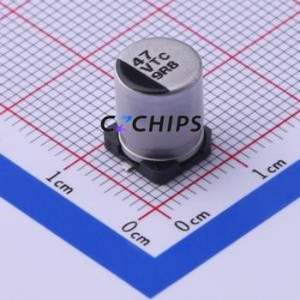 ตัวเก็บประจุอิเล็กโทรไลต์อะลูมิเนียมแบบ SMD รุ่น EEETC1V470P ขนาด D8xL10.2 มม. ความจุ 47uF ค่าความคลาดเคลื่อน 20% แรงดัน 35V กระแสไฟ 410mA-100kHz - Product Image 1