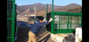 大型トラップケージ折りたたみ式スクエアケージ2ドア生きた動物ケージ豚ウサギ猫 - Product Image 4