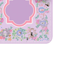 Tapis de Mahjong Américain à Motif Chien et Chat Mignons, Design Floral Violet, Housse de Table Antidérapante avec Guide de Jeu pour Amateurs de Thèmes Animaux